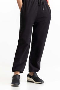 UAE -Black Knit Trouser 231-220-003 A