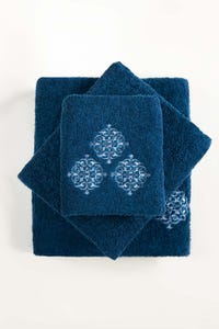 UAE -Blue 3 Pc Combed Embroidered Towel Set