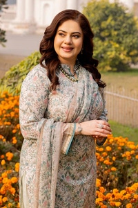 UAE -3PC Printed Lawn Unstitched Suit with Chiffon Dupatta BM-42012