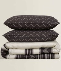 UAE -Carbon T-200 Quilt Cover Set