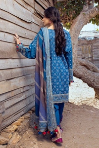 UAE -3PC Gold Printed Lawn Unstitched Suit CL-42003 A