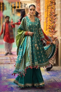 UAE -3PC Gold Printed Lawn Unstitched Suit CL-42004 B