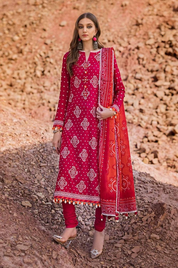 UAE -3PC Embroidered Printed Lawn Unstitched Suit CL-42006