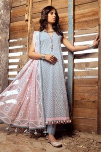 UAE -3PC Lacquer Printed Lawn Unstitched Suit CL-42008 A