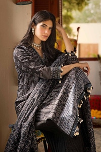 UAE -3PC Printed Lawn Unstitched Suit CL-42009 B