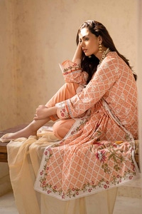 UAE -3PC Printed Embroidered Lawn Unstitched Suit CL-42015