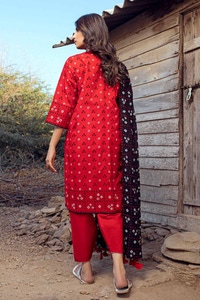 UAE -3PC Printed Lawn Unstitched Suit CL-42016 A