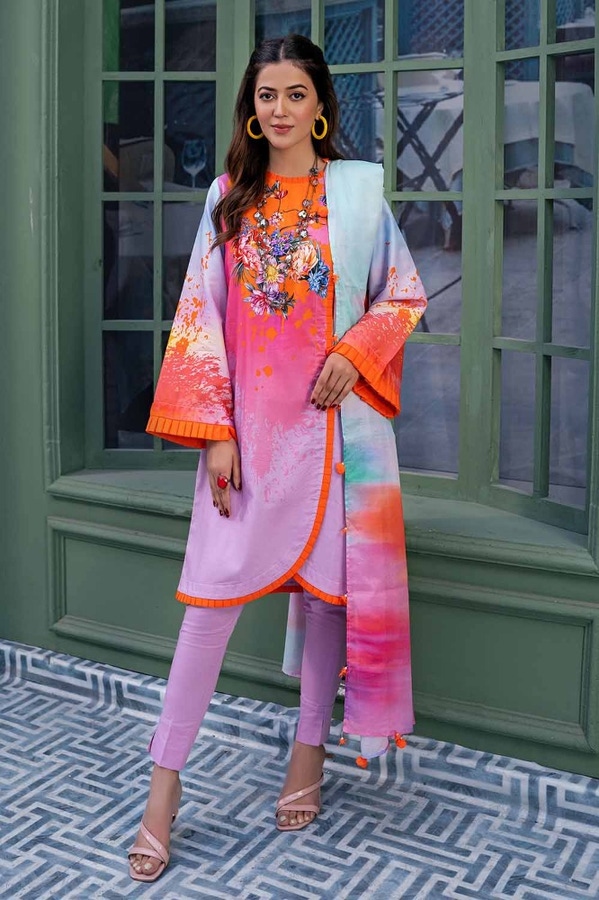 UAE -3PC Printed Lawn Unstitched Suit CL-42022 B