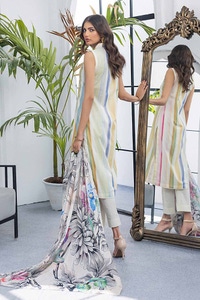 UAE -3PC Printed Lawn Unstitched Suit CL-42029 A