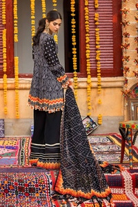 UAE -3PC Printed Lawn Unstitched Suit CL-42033 B