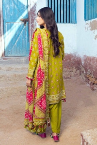 UAE -3PC Printed Lawn Unstitched Suit CL-42036 A