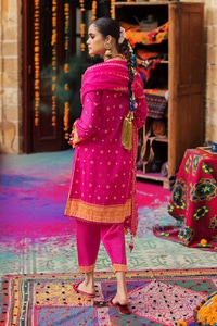 UAE -3PC Printed Lawn Unstitched Suit CL-42037 B