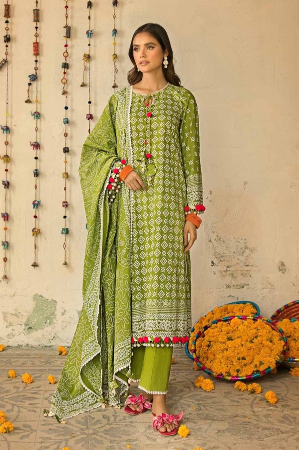 UAE -3PC Lacquer Printed Lawn Unstitched Suit CL-42039 B