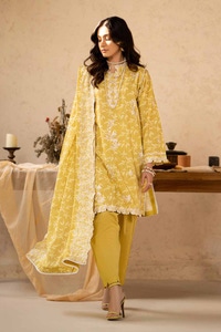 UAE -3PC Printed Embroidered Lawn Unstitched Suit with Printed Embroidered Dupatta CL-42040