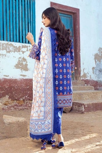 UAE -3PC Lacquer Printed Lawn Unstitched Suit CL-42062 A