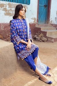 UAE -3PC Lacquer Printed Lawn Unstitched Suit CL-42062 A