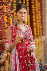 UAE -3PC Lacquer Printed Lawn Unstitched Suit CL-42062 B