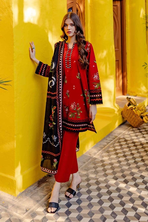UAE -3PC Printed Lawn Unstitched Suit CL-42064 B