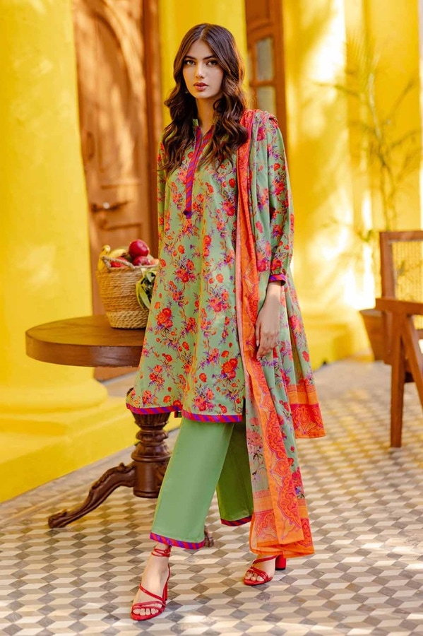 UAE -3PC Printed Lawn Unstitched Suit CL-42078