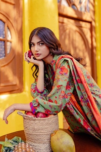 UAE -3PC Printed Lawn Unstitched Suit CL-42078