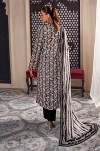 UAE -3PC Printed Embroidered Lawn Unstitched Suit CL-42093