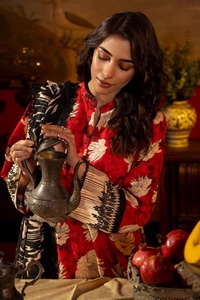 UAE -3PC Printed Lawn Unstitched Suit CL-42180