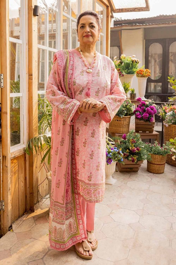 UAE -3PC Printed Lawn Unstitched Suit CL-42194 B