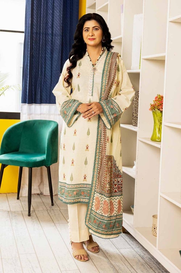 UAE -3PC Printed Lawn Unstitched Suit CL-42196 B