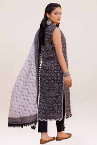 UAE -3PC Unstitched Printed Lawn Suit with Lacquer Printed Lawn Dupatta CL-42242 A