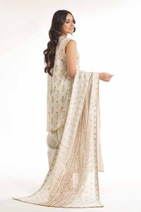 UAE -3 Piece Unstitched Printed Lawn Suit CL-42251