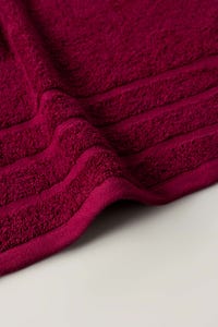 UAE -Claret Combed Towel 6 Pc Set