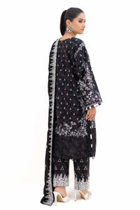 UAE -3 Piece Unstitched Printed Khaddar Suit with Embroidered Cotton Net Dupatta CN-42002