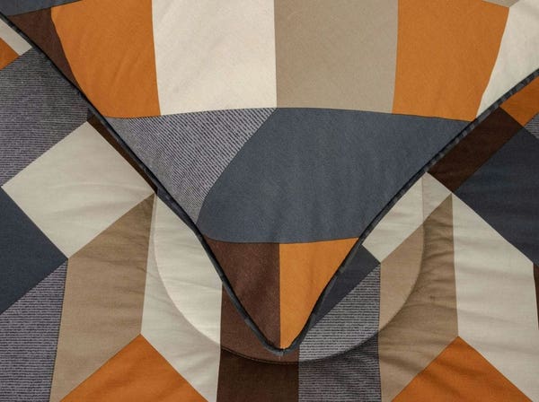 UAE -Coal T-150 Comforter Set
