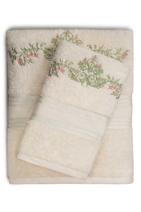 UAE -Cream Combed Embroidered Towel Set
