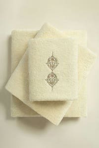 UAE -Cream Combed 3Pc Embroidered Towel Set