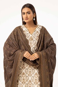UAE -3 Piece Unstitched Embroidered Khaddar Suit with Twill Cotton Linen Dupatta CV-42011
