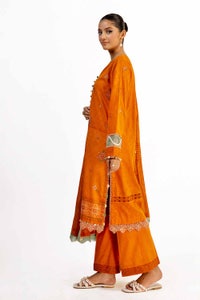 UAE -3 Piece Unstitched Embroidered Printed Jacquard Suit with Lawn Dupatta DB-42031