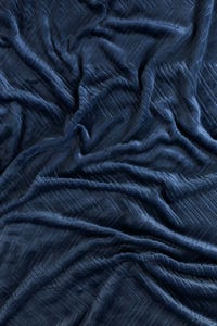 UAE -AW22-DEEP Embossed Single Ply Fleece