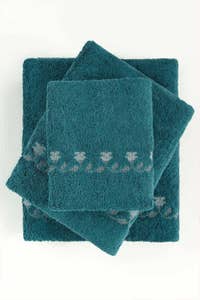 UAE -Deep Lake Combed 3Pc Embroidered Towel Set
