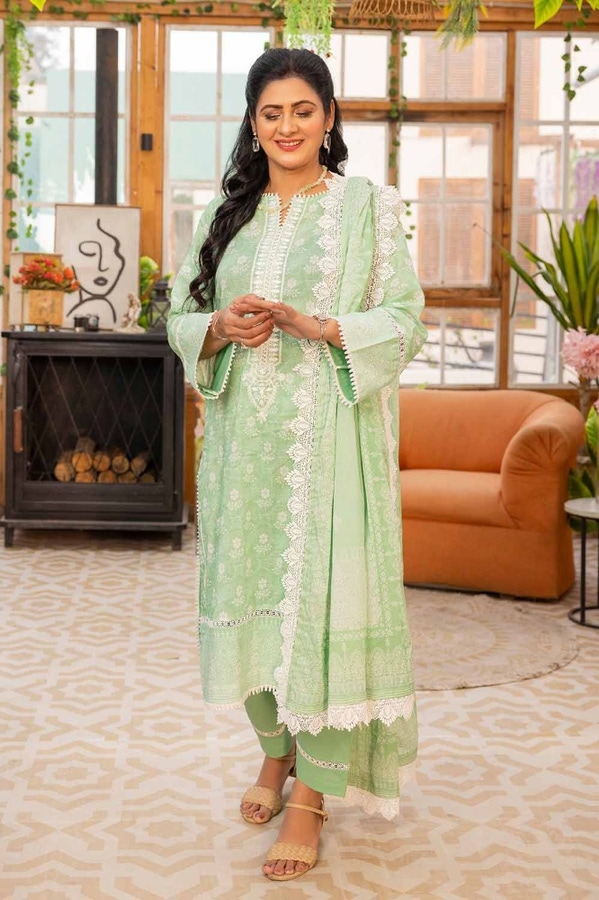 UAE -3PC Embroidered Printed Lawn Unstitched Suit with Denting Lawn Dupatta DN-42030