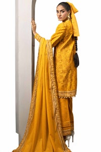 UAE -3PC Unstitched Diamantes Printed Lawn Suit with Denting Lawn Dupatta DN-42035