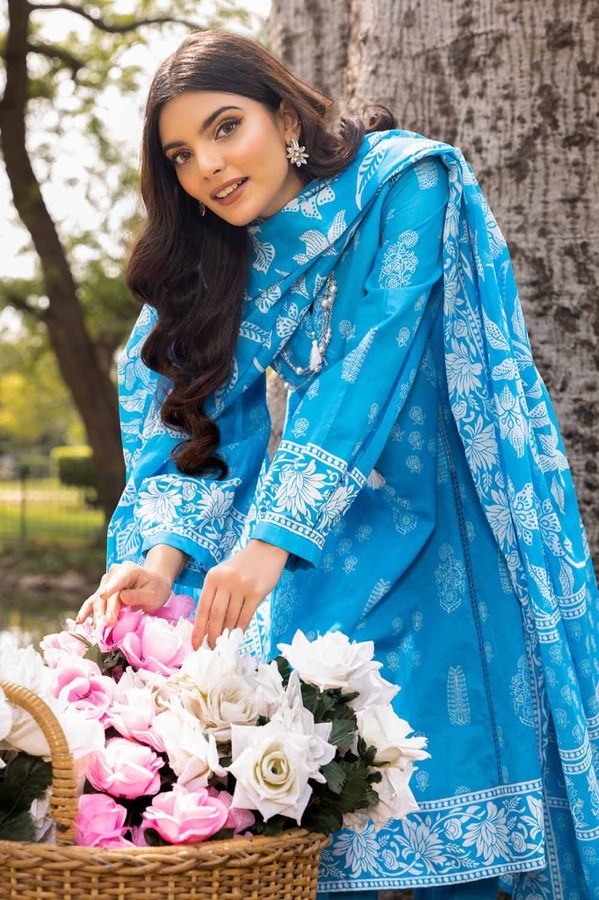 UAE -3PC Printed Lawn Unstitched Suit CL-32513 B