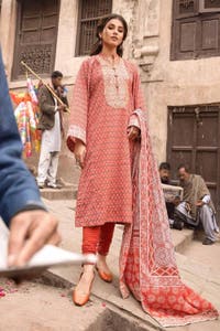 UAE -3PC Lawn Unstitched Foil Printed Suit CL-32447 A