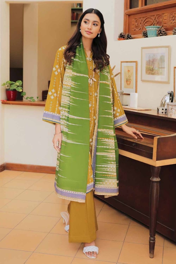 UAE -3PC Printed Lawn Unstitched Suit CL-32380 A