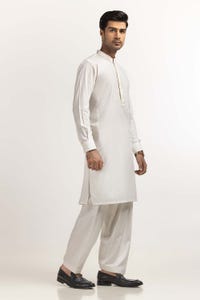 UAE -Egg White Styling Suit SK-S24-048