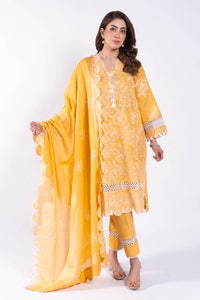 UAE -3 Piece Unstitched Embroidered Lawn Suit with Embroidered Denting Lawn Dupatta DN-52001