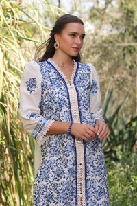 UAE -2 Piece Unstitched Embroidered Lawn Suit TL-52084