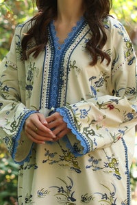 UAE -2 Piece Unstitched Embroidered Lawn Suit TL-52087