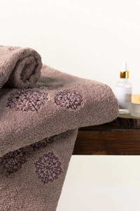 UAE -Fawn Combed 3Pc Embroidered Towel Set