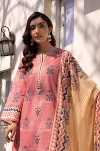UAE -3PC Printed Lawn Unstitched Suit CL-32381 A